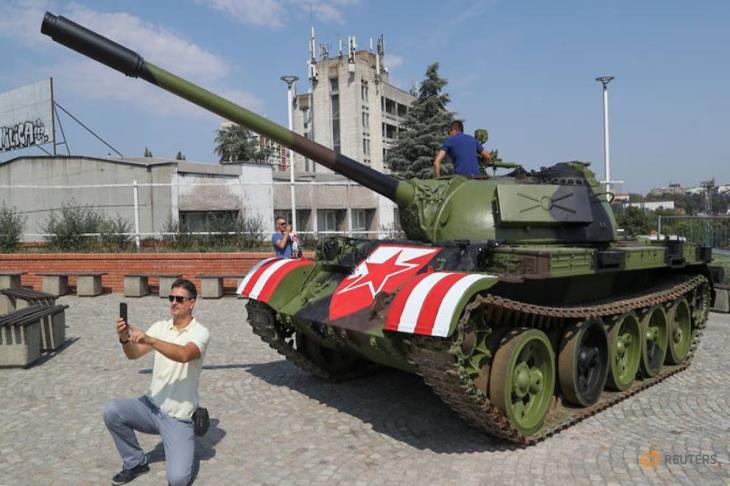 دبابة ريد ستار